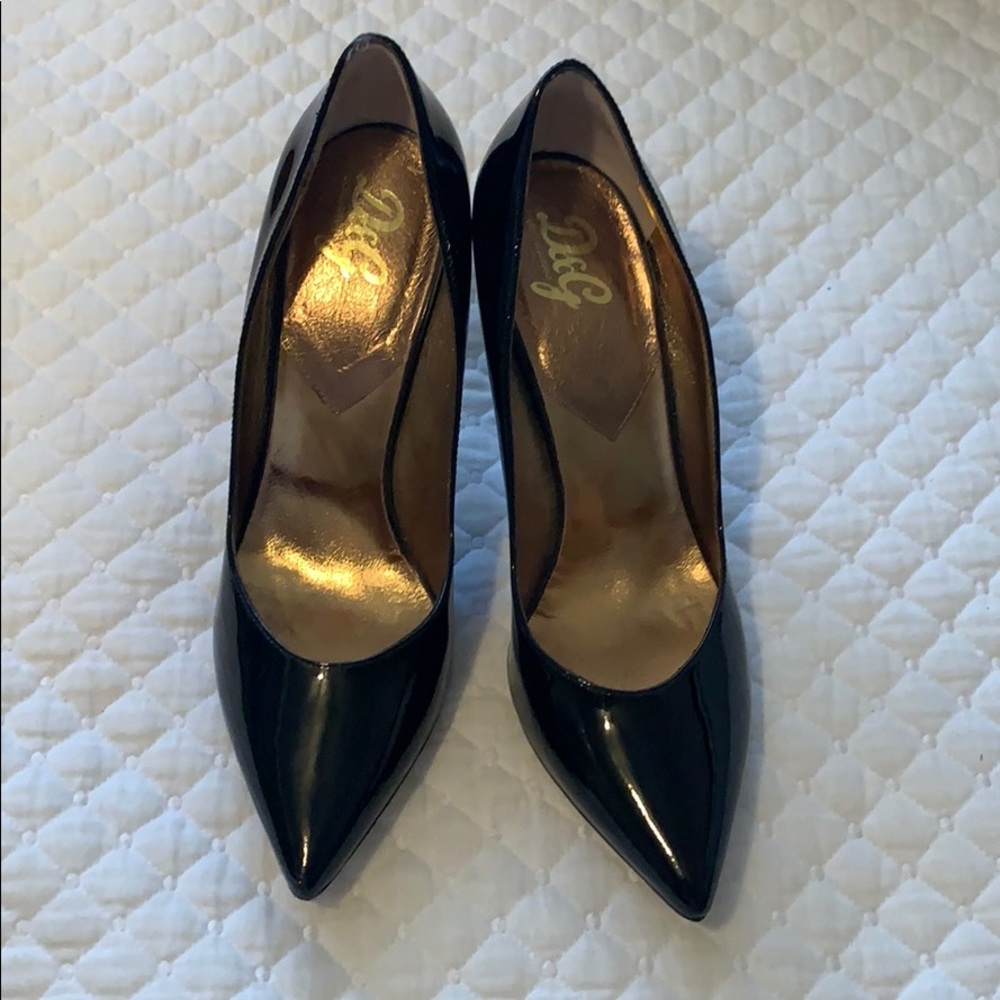 Dolce & Gabbana black patent pumps